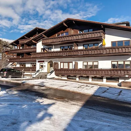 Alpenglueck 10 *